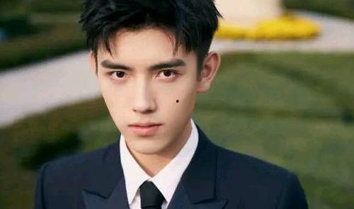 娱乐吃瓜君陈飞宇罗云熙,娱乐圈的“吃瓜”风云人物